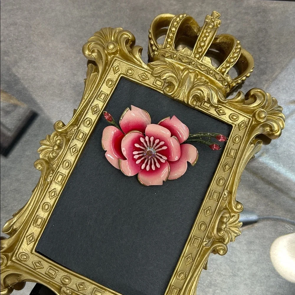Vintage Lisner Oversized Pink Floral Brooch